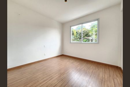 Apartamento à venda com 64m², 2 quartos e 1 vaga Apartamento à venda com 64m², 2 quartos e 1 vagaQuarto