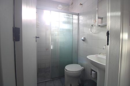 Casa à venda com 248m², 4 quartos e 2 vagasEdícula - banheiro