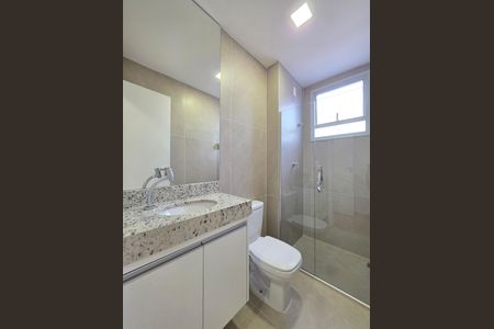 Apartamento à venda com 128m², 2 quartos e 1 vaga Apartamento à venda com 128m², 2 quartos e 1 vagaBanheiro da Suíte