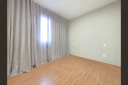 Quarto Suíte  de apartamento para alugar com 2 quartos, 128m² em Santa Efigênia, Belo Horizonte