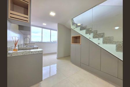 Apartamento à venda com 128m², 2 quartos e 1 vaga Apartamento à venda com 128m², 2 quartos e 1 vagaSala