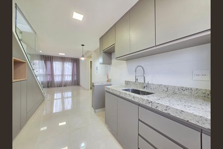 Cozinha  de apartamento para alugar com 2 quartos, 128m² em Santa Efigênia, Belo Horizonte