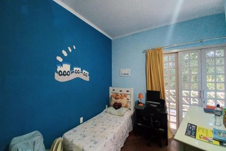 Casa à venda com 330m², 6 quartos e 2 vagasQuarto 2 