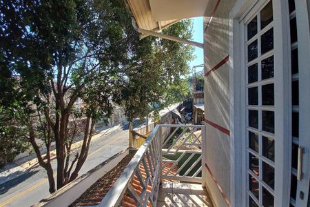 Casa à venda com 330m², 6 quartos e 2 vagasVaranda do Quarto 2 