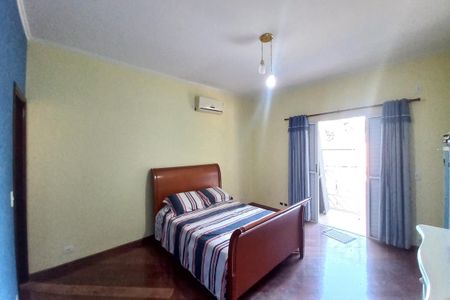 Casa à venda com 330m², 6 quartos e 2 vagasQuarto 3 - Suíte