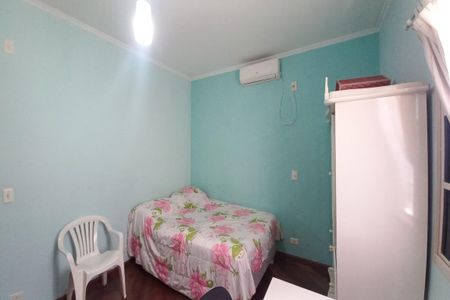 Casa à venda com 330m², 6 quartos e 2 vagasQuarto 3