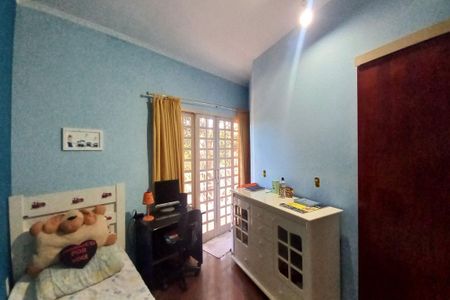 Casa à venda com 330m², 6 quartos e 2 vagasQuarto 2 