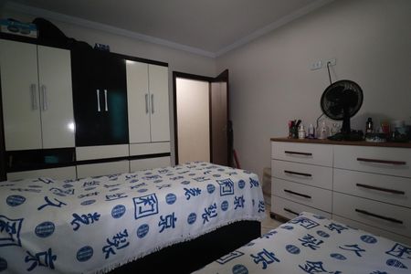 Casa à venda com 177m², 3 quartos e 4 vagasQuarto 3