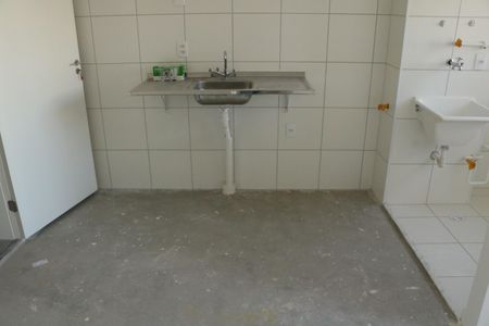 Apartamento para alugar com 39m², 2 quartos e sem vagaCozinha e Área de Serviço