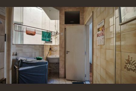 Apartamento à venda com 70m², 2 quartos e 1 vagaÁrea de Serviço