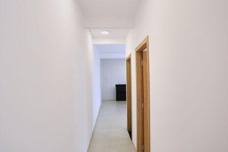 Casa para alugar com 200m², 3 quartos e 2 vagas Casa para alugar com 200m², 3 quartos e 2 vagasCorredor