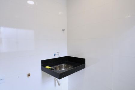 Casa para alugar com 200m², 3 quartos e 2 vagas Casa para alugar com 200m², 3 quartos e 2 vagasCozinha e Área de Serviço