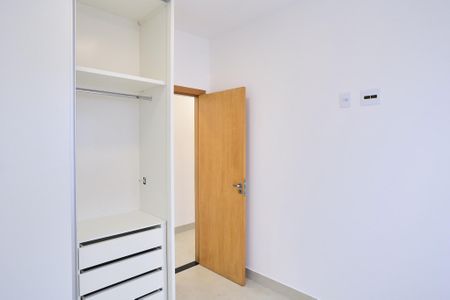 Casa para alugar com 200m², 3 quartos e 2 vagas Casa para alugar com 200m², 3 quartos e 2 vagasQuarto 1