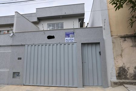 Casa para alugar com 200m², 3 quartos e 2 vagas Casa para alugar com 200m², 3 quartos e 2 vagasFachada