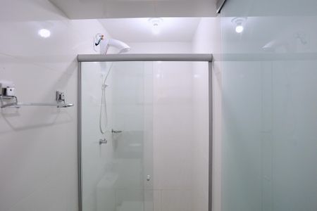 Casa para alugar com 200m², 3 quartos e 2 vagas Casa para alugar com 200m², 3 quartos e 2 vagasBanheiro de serviço