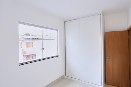 Casa para alugar com 200m², 3 quartos e 2 vagas Casa para alugar com 200m², 3 quartos e 2 vagasQuarto