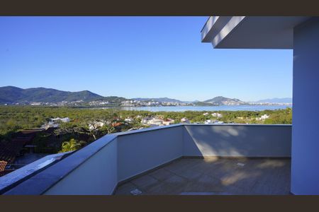 Casa de condomínio para alugar com 500m², 6 quartos e 3 vagasVaranda da suíte 3