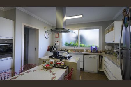 Casa de condomínio para alugar com 500m², 6 quartos e 3 vagasCozinha