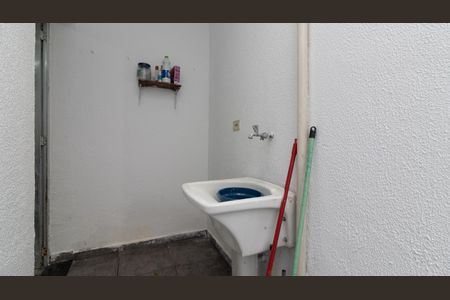 Casa à venda com 535m², 2 quartos e 1 vagaÁrea de Serviço