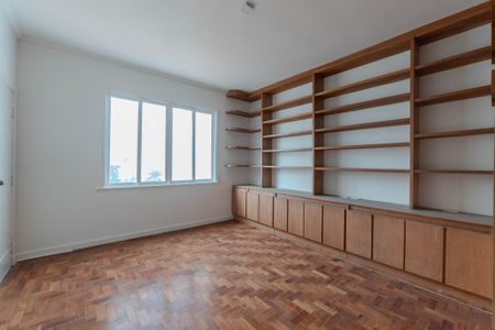 Apartamento para alugar com 450m², 6 quartos e 2 vagas Apartamento para alugar com 450m², 6 quartos e 2 vagasSuíte 2