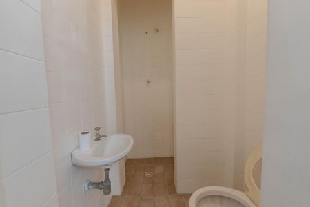 Apartamento para alugar com 450m², 6 quartos e 2 vagas Apartamento para alugar com 450m², 6 quartos e 2 vagasBanheiro de serviço