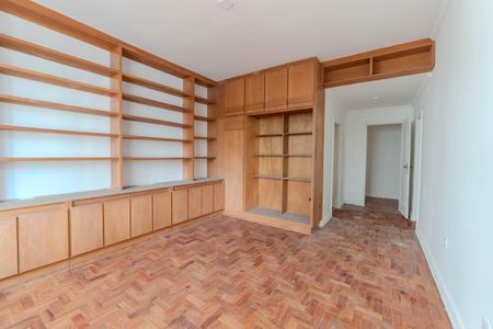 Apartamento para alugar com 450m², 6 quartos e 2 vagas Apartamento para alugar com 450m², 6 quartos e 2 vagasSuíte 2