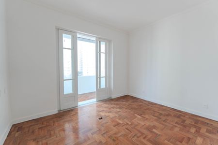 Apartamento para alugar com 450m², 6 quartos e 2 vagas Apartamento para alugar com 450m², 6 quartos e 2 vagasQuarto 2