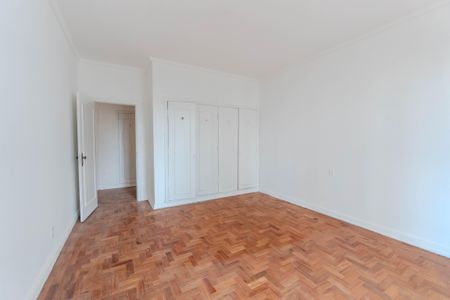 Apartamento para alugar com 450m², 6 quartos e 2 vagas Apartamento para alugar com 450m², 6 quartos e 2 vagasQuarto 1