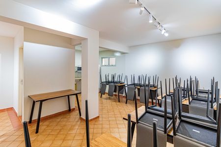 Apartamento à venda com 63m², 3 quartos e 1 vaga Apartamento à venda com 63m², 3 quartos e 1 vagaÁrea comum - Salão de festas