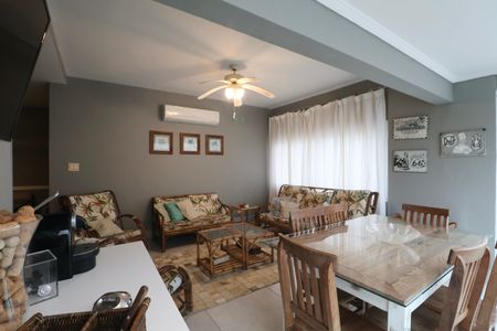 Apartamento para alugar com 250m², 4 quartos e 2 vagas Apartamento para alugar com 250m², 4 quartos e 2 vagasSala