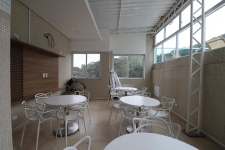 Apartamento para alugar com 250m², 4 quartos e 2 vagas Apartamento para alugar com 250m², 4 quartos e 2 vagasÁrea comum - Churrasqueira