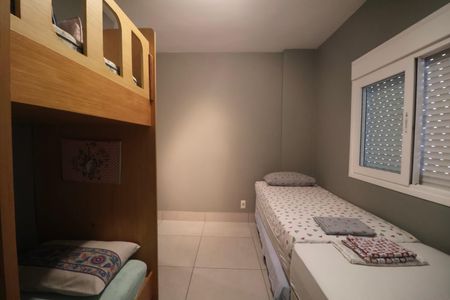Apartamento para alugar com 250m², 4 quartos e 2 vagas Apartamento para alugar com 250m², 4 quartos e 2 vagasSuíte 1