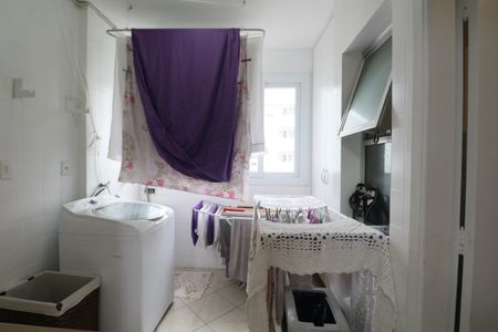 Apartamento para alugar com 250m², 4 quartos e 2 vagas Apartamento para alugar com 250m², 4 quartos e 2 vagasÁrea de Serviço