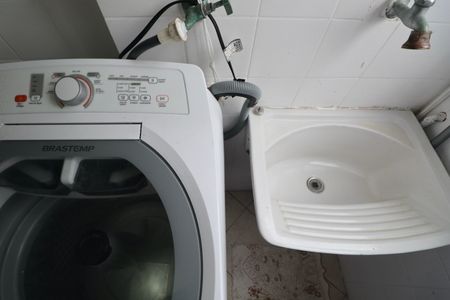 Apartamento para alugar com 250m², 4 quartos e 2 vagas Apartamento para alugar com 250m², 4 quartos e 2 vagasÁrea de Serviço