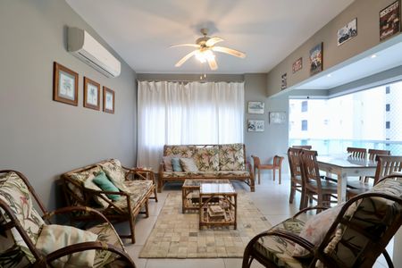 Apartamento para alugar com 250m², 4 quartos e 2 vagas Apartamento para alugar com 250m², 4 quartos e 2 vagasSala