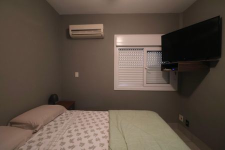 Apartamento para alugar com 250m², 4 quartos e 2 vagas Apartamento para alugar com 250m², 4 quartos e 2 vagasSuíte 2