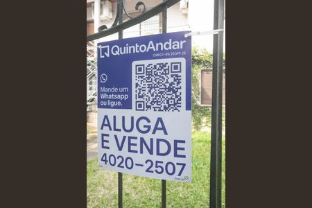 Casa à venda com 212m², 4 quartos e 2 vagasPlaca