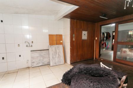 Casa à venda com 212m², 4 quartos e 2 vagasEdícula