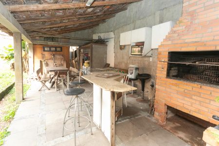 Casa à venda com 212m², 4 quartos e 2 vagasÁrea Externa