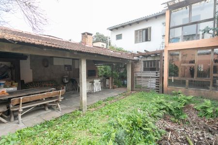 Casa à venda com 212m², 4 quartos e 2 vagasÁrea Externa