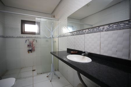 Casa à venda com 212m², 4 quartos e 2 vagasBanheiro da Suíte