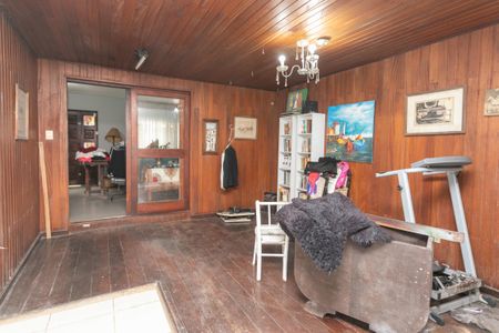 Casa à venda com 212m², 4 quartos e 2 vagasEdícula