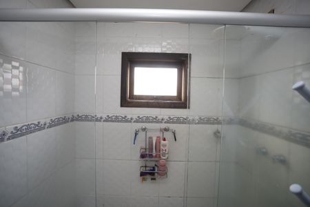 Casa à venda com 212m², 4 quartos e 2 vagasBanheiro da Suíte