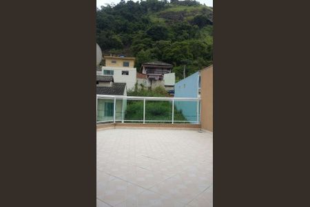 Casa de condomínio à venda com 220m², 4 quartos e 1 vagaVista cobertura