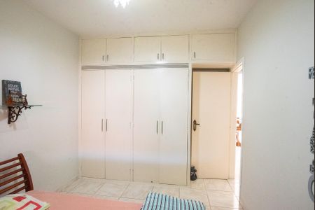 Casa à venda com 240m², 4 quartos e 3 vagasQuarto 1