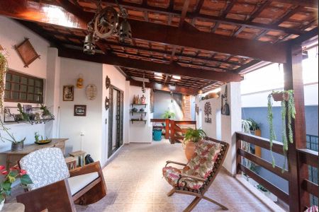 Casa à venda com 240m², 4 quartos e 3 vagasÁrea de Lazer