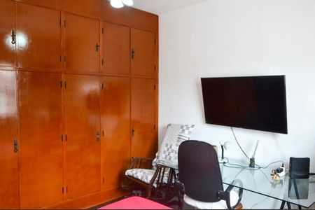 Casa de condomínio à venda com 250m², 4 quartos e 2 vagasQuarto 3