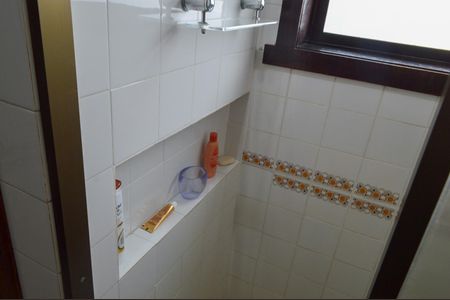 Casa de condomínio à venda com 250m², 4 quartos e 2 vagasBanheiro 1