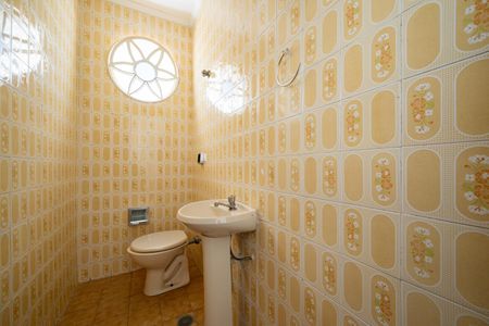 Casa à venda com 140m², 3 quartos e 2 vagasLavabo