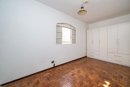 Casa à venda com 140m², 3 quartos e 2 vagasQuarto 2